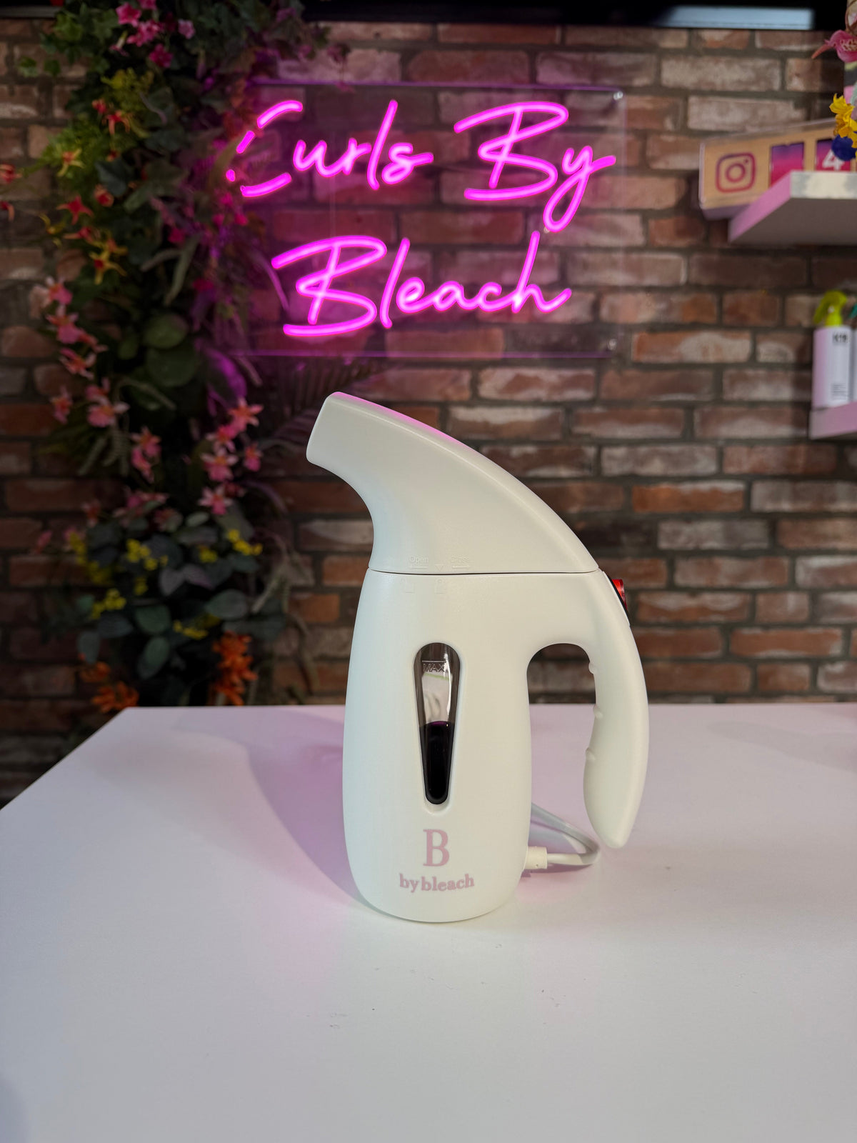 By Bleach Hair Steamer